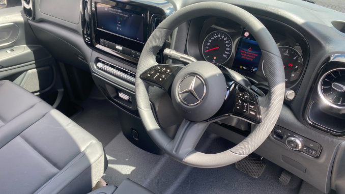 Mercedes-Benz Vito L2 Diesel Rwd 114CDI Pro Van 9G-Tronic - Image 22